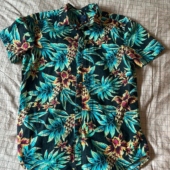 Men’s button down bundle - Picture 2 of 4